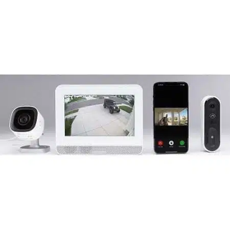 Qolsys IQPH052 Verizon IQ4 Hub 345 MHz, Whole Home Hub with 7" - Image 2