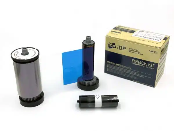 653307 IDP YMCPKO Full-color and Pearlescent panel ribbon with cleaning roller, 200 cards/roll